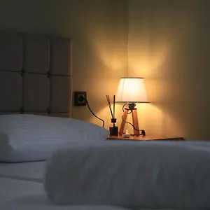 Zelle Airport Boutique Bed & Breakfast